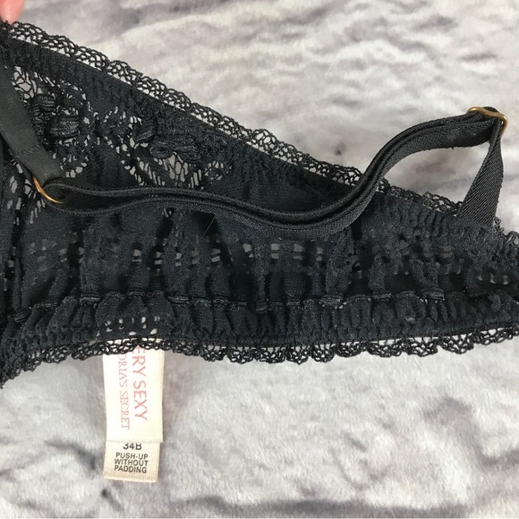 Victoria’s Secret Very Sexy Crochet‎ Bra Push-Up without Padding - Picture 5 of 11